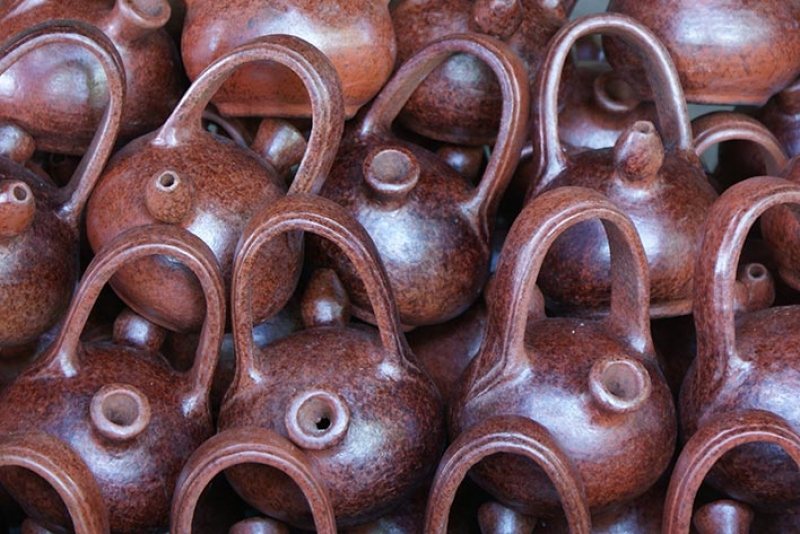 La poterie sasak, un savoir-faire façonné à la main à Lombok