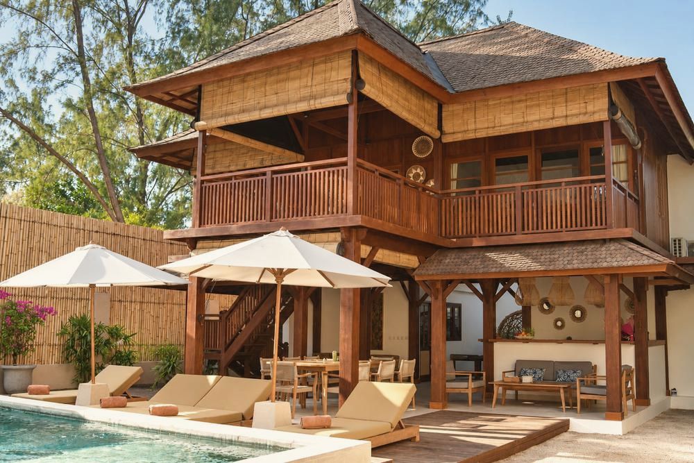 Villa 3, pool and exterior 1, The Gili Beach Resort, Gili Trawangan